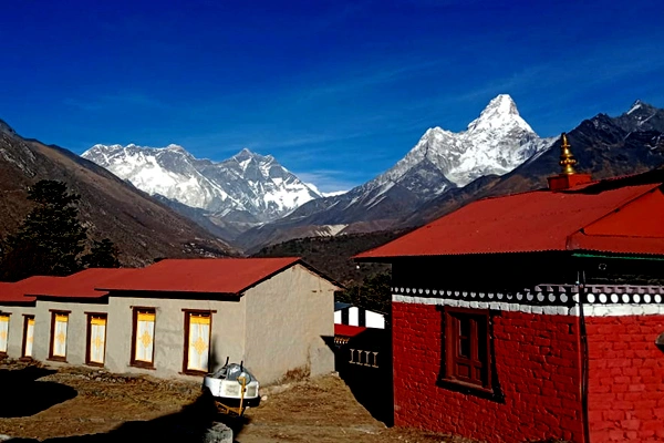 Easy Treks in Nepal for Bebinners