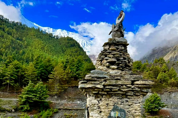 Manaslu Circuit Trek Best Time