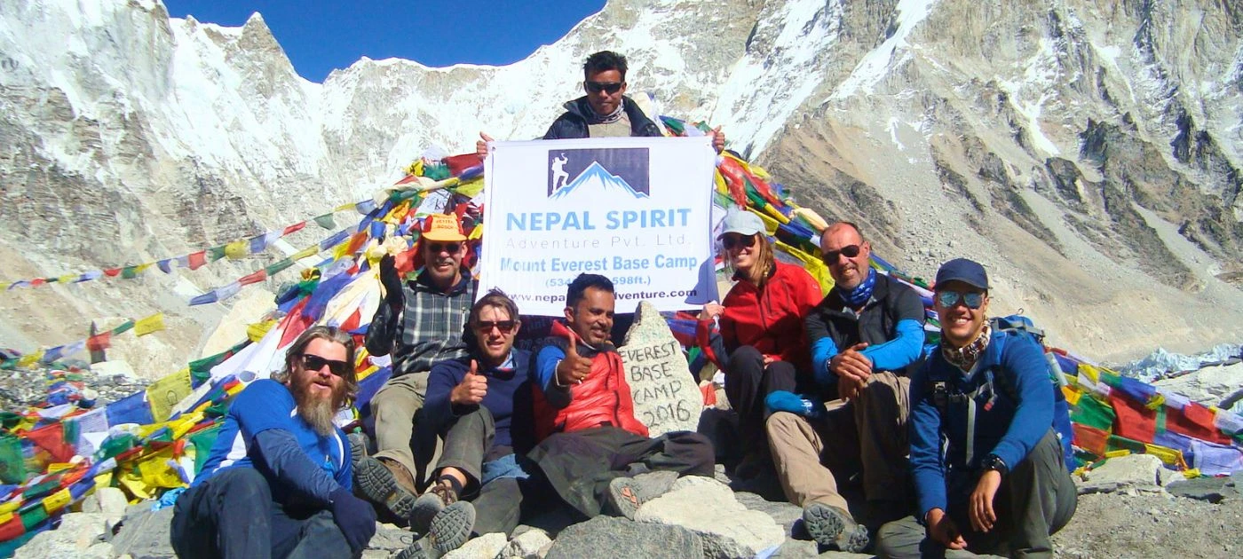 Group Join Trekking to Everest Base Camp