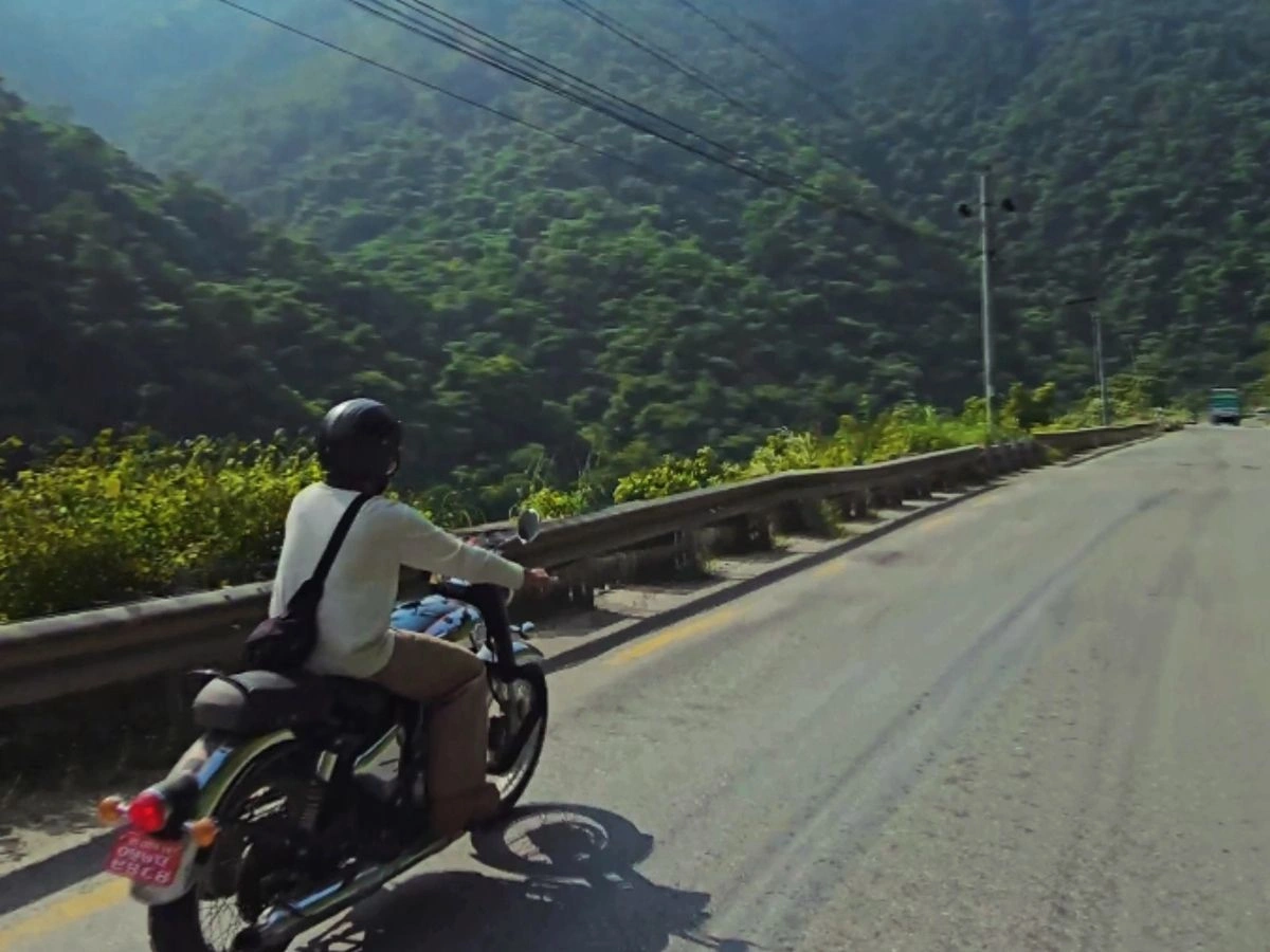 Extreme Motorbike Tour in Manang