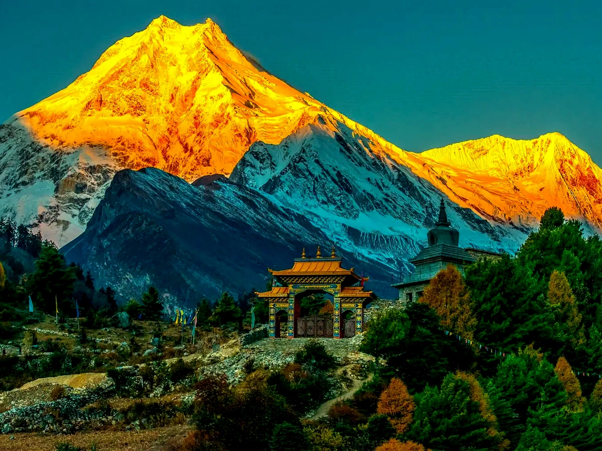 15 Day Manaslu Trek in Nepal