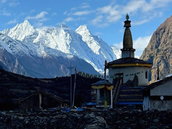 Trek manaslu circuit
