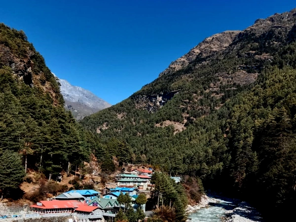 Benkar Village Way Everest View Trail