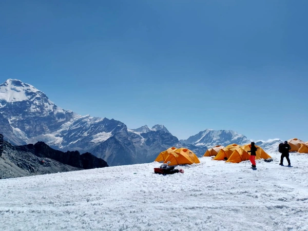 Climbing Mera Peak Nepal