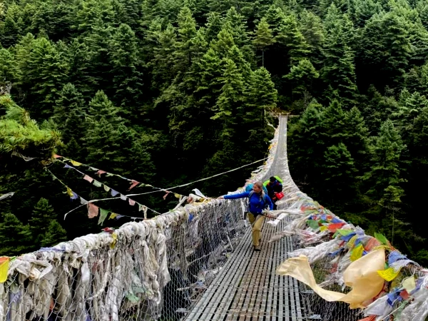 Crossing Special Bridge Ebc Short Trek