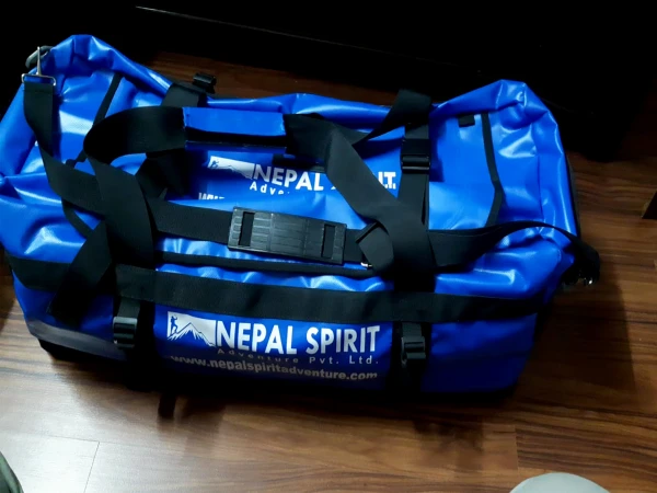 Everest Base Camp Short Trek Duffel Bag 1