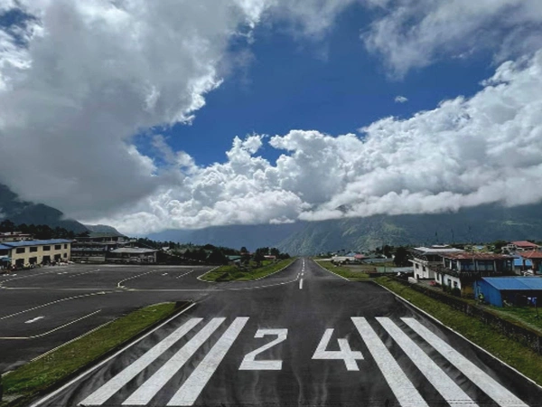 Lukla Airport Everest Base Camp Cho La Pass Trek