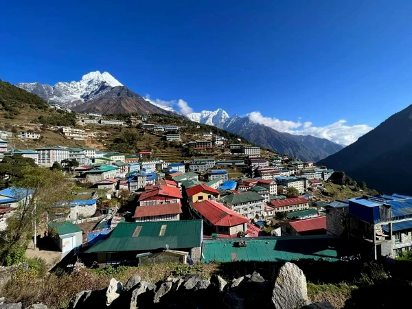 Namche Tourist Hub Gokyo Cho La Pass Trek