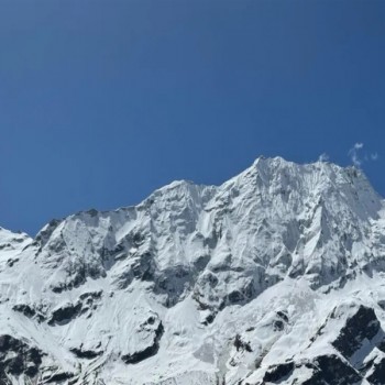 Manaslu-circuit-trek-photo: Amazing Mt. Manaslu view from Samdo village