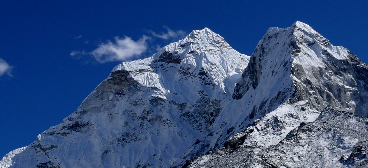 Renjo La Pass Trek, Ama Dablam