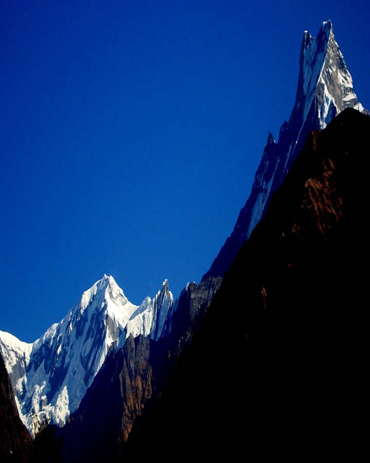 Walking Poon Hill for Best View