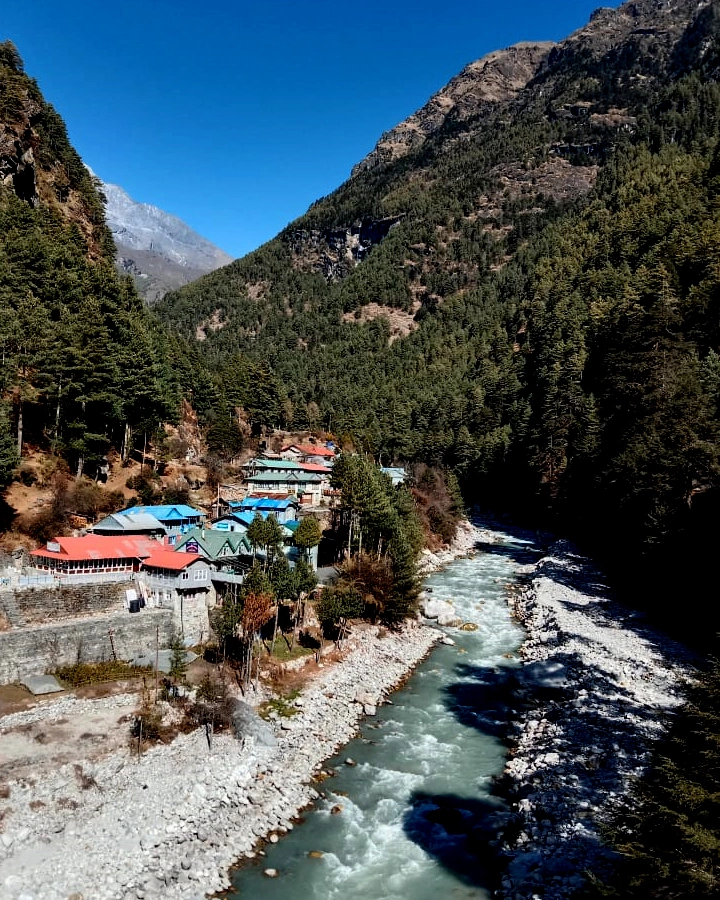 Phakding Village